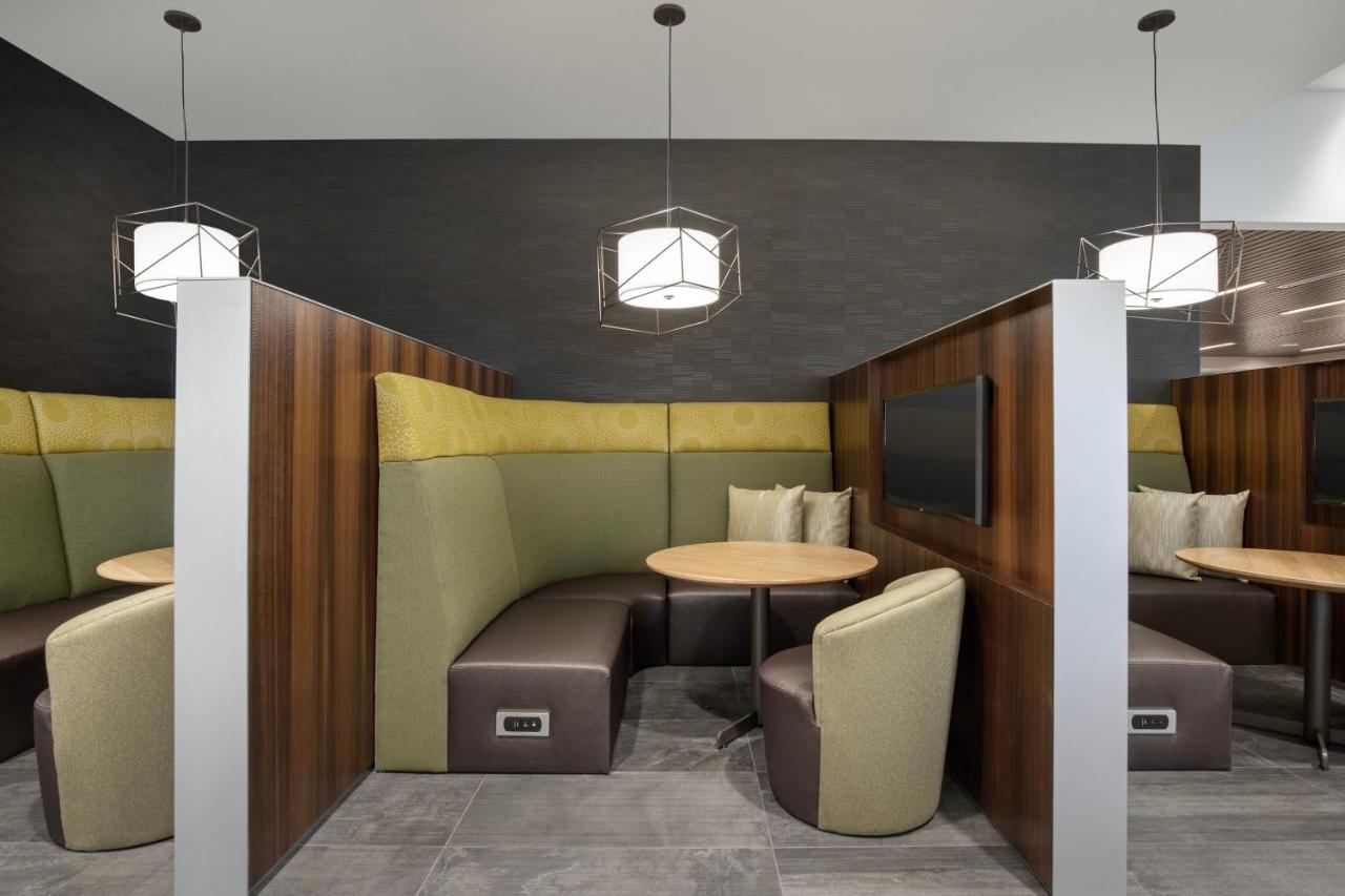 Hotel Courtyard By Marriott Nanaimo Zewnętrze zdjęcie