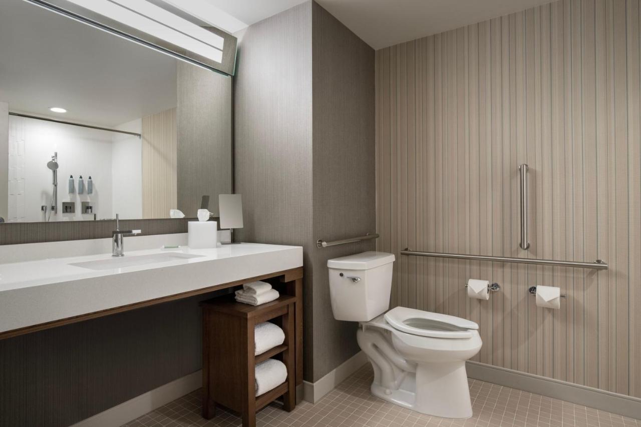 Hotel Courtyard By Marriott Nanaimo Zewnętrze zdjęcie