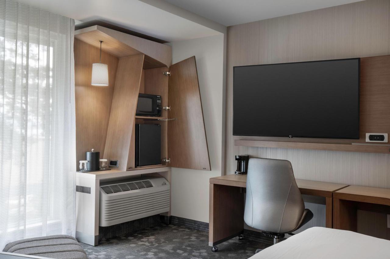 Hotel Courtyard By Marriott Nanaimo Zewnętrze zdjęcie
